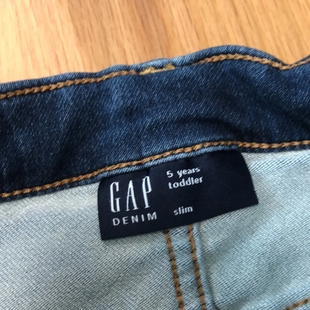 Gap skinny jeans size 5 years